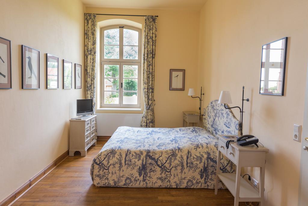 Hotel Schloss & Gut Ulrichshusen 객실 사진