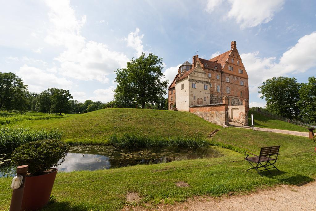 Hotel Schloss & Gut Ulrichshusen 외부 사진