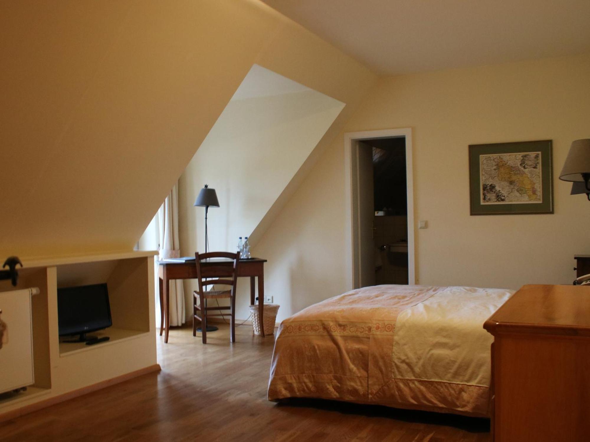 Hotel Schloss & Gut Ulrichshusen 외부 사진