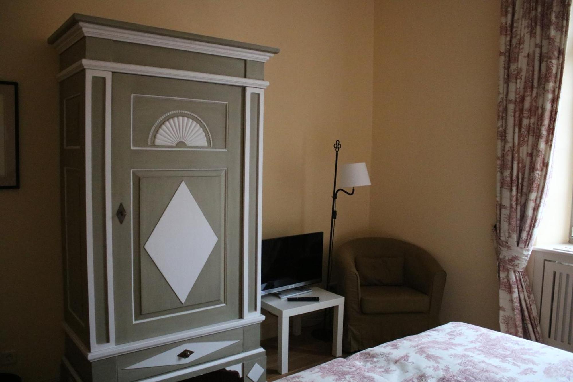 Hotel Schloss & Gut Ulrichshusen 외부 사진