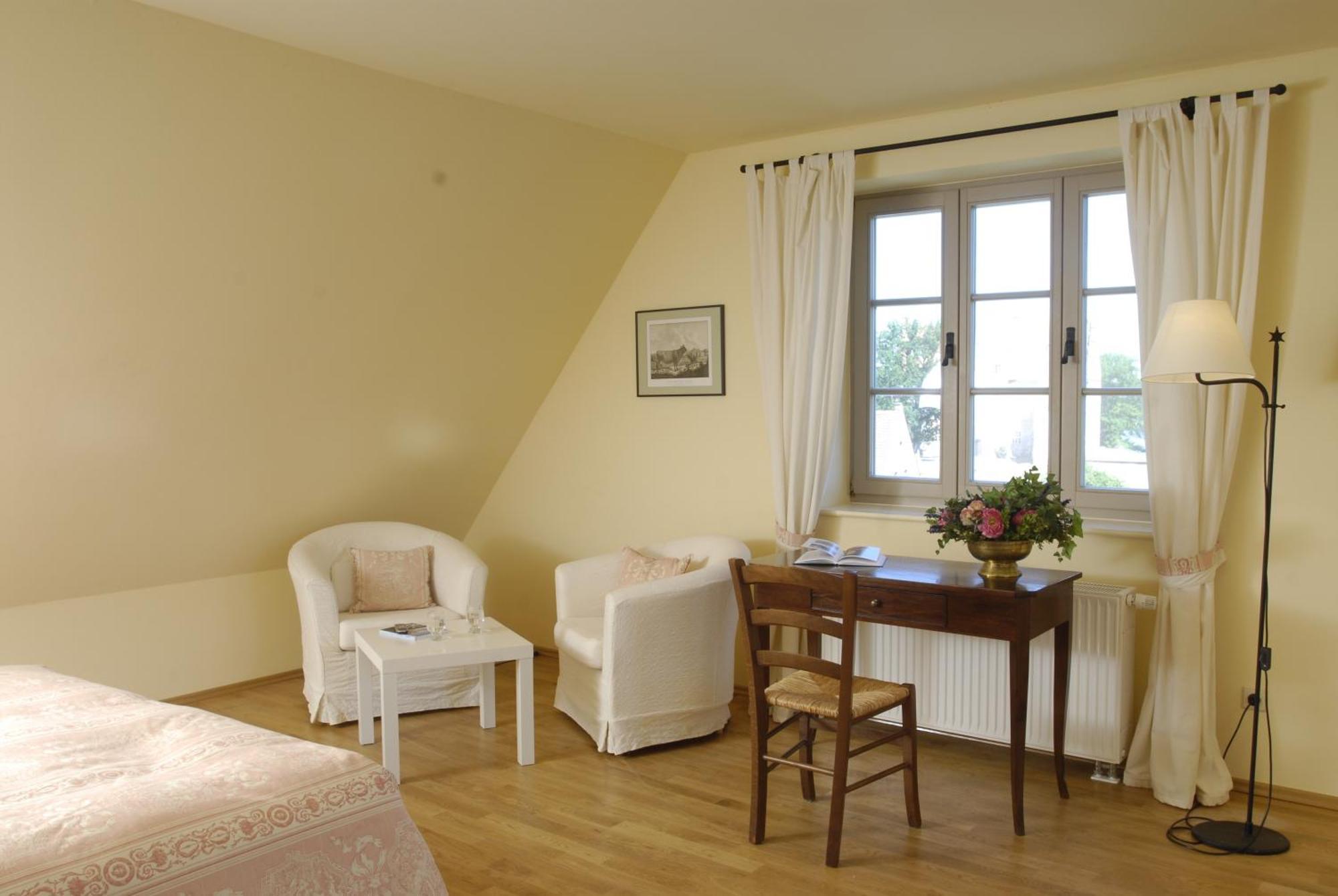 Hotel Schloss & Gut Ulrichshusen 외부 사진